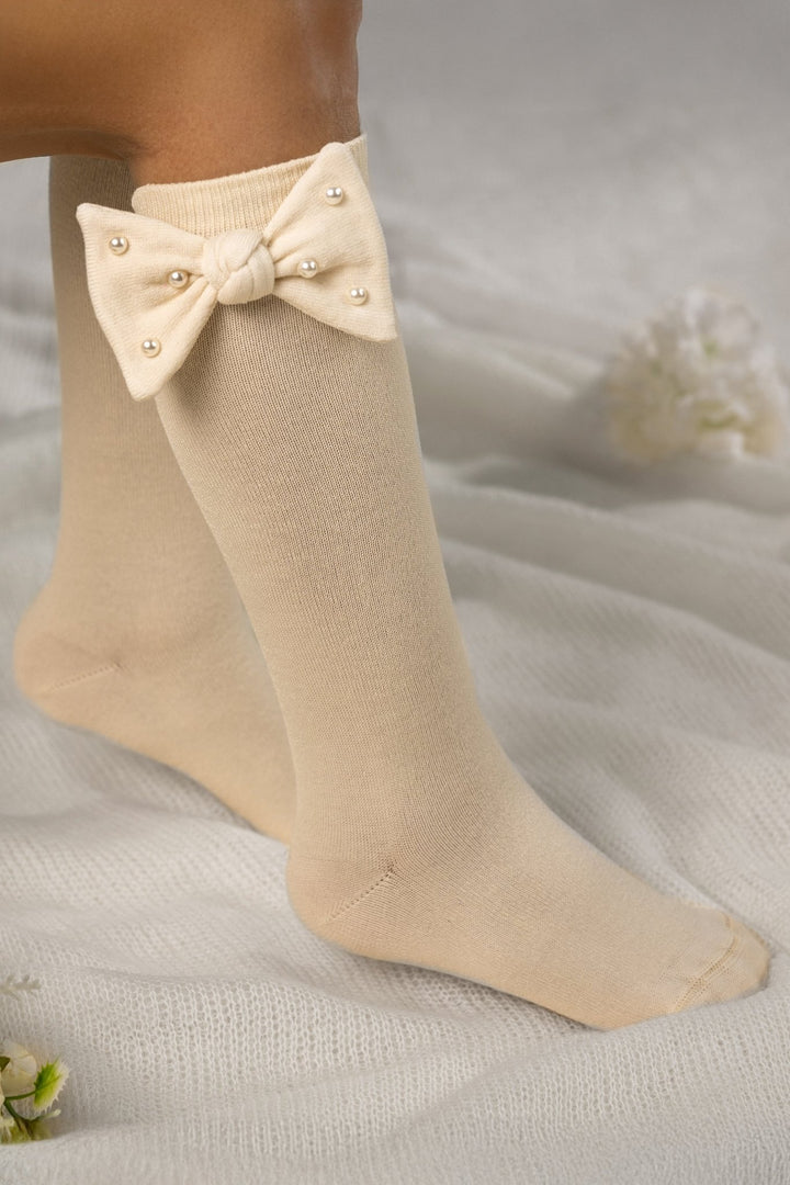 Meia Pata Cream Pearl Bow Knee High Socks - Millie and John