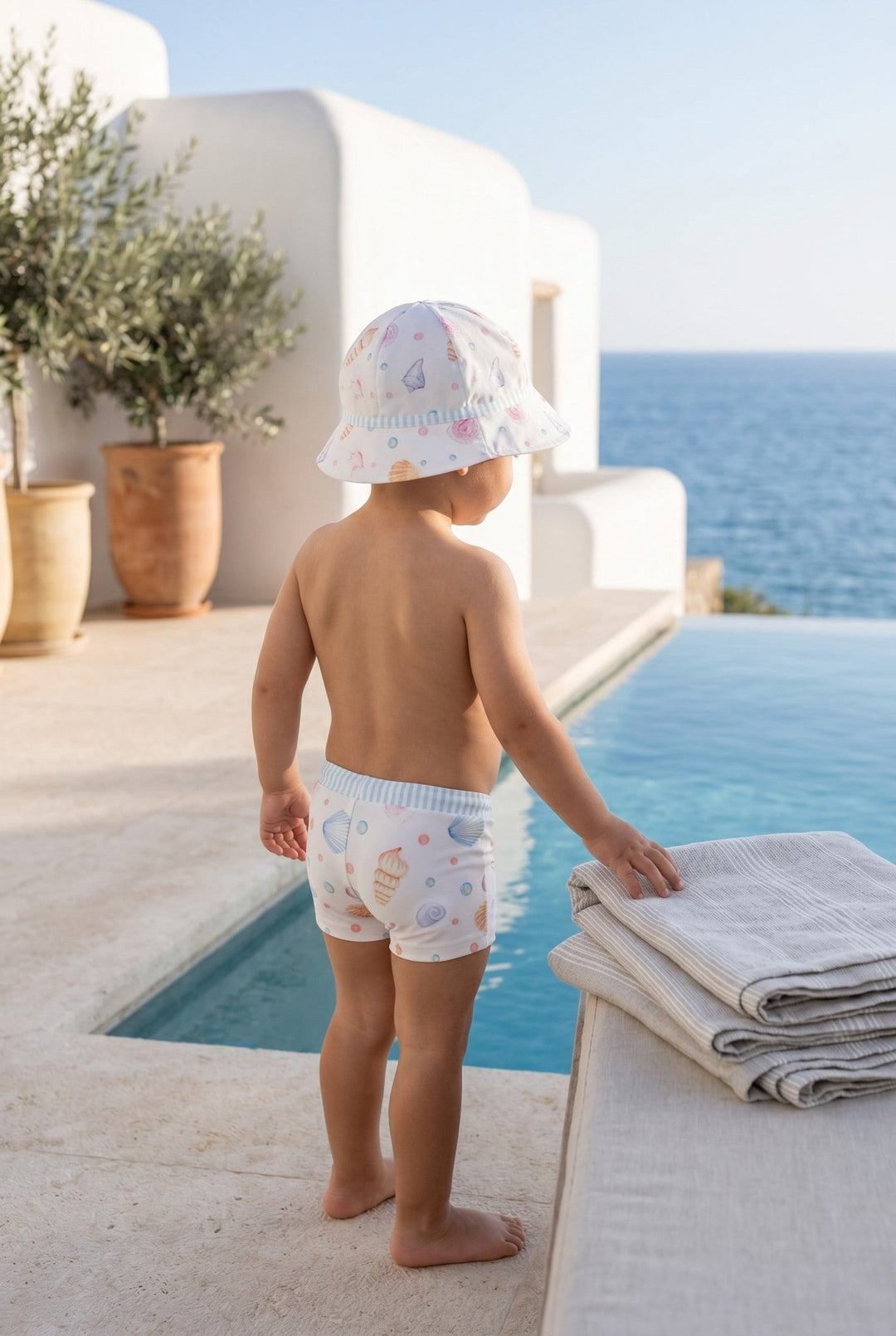 Meia Pata SEASHELLS Lycra Swim Shorts - Millie and John