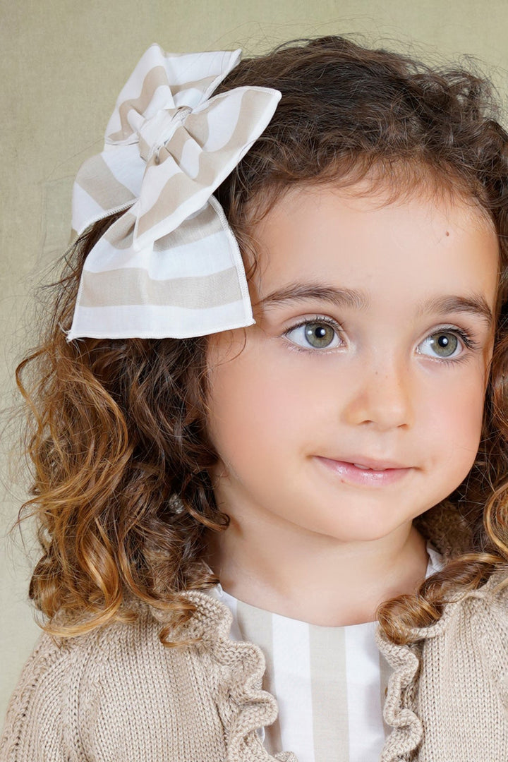 Rahigo PREORDER 🛑 Beige & White Striped Hair Bow - Millie and John