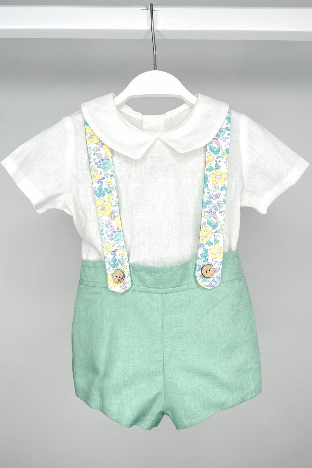 Tartaleta "Javier" Shirt, Sage Green Shorts & Floral Braces - Millie and John