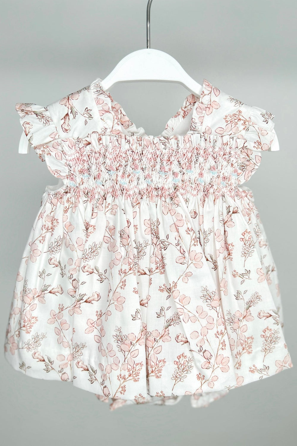 Tartaleta "Liora" Pale Pink Floral Smocked Dress & Bloomers - Millie and John