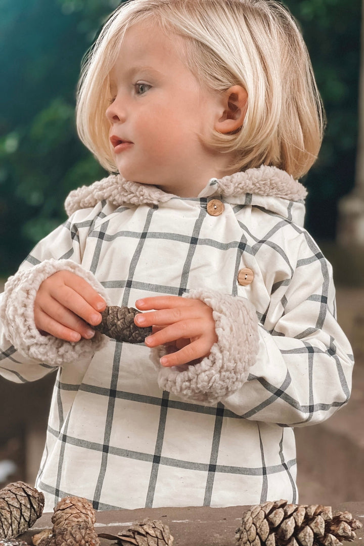 Valentina Bebes "Camden" Ecru Checked Hoodie & Black Shorts - Millie and John