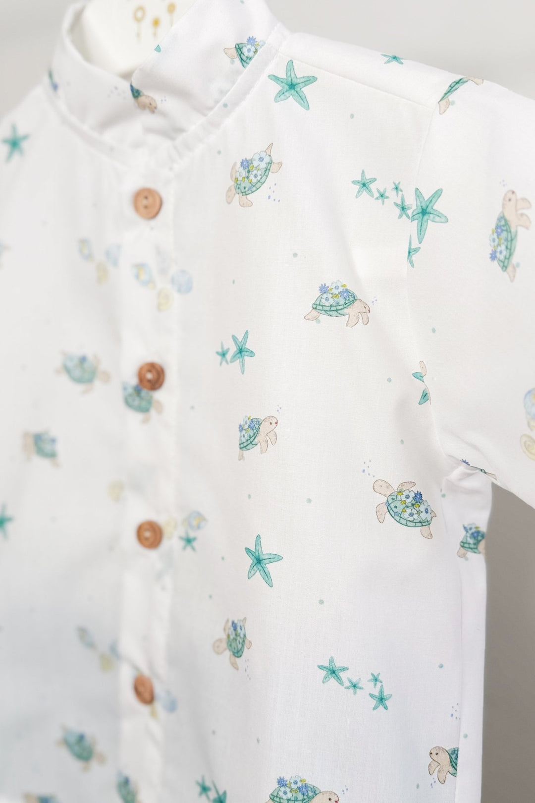 Valentina Bebés "Cove" Sage Green Beach Print Shirt &amp; Shorts - Millie and John