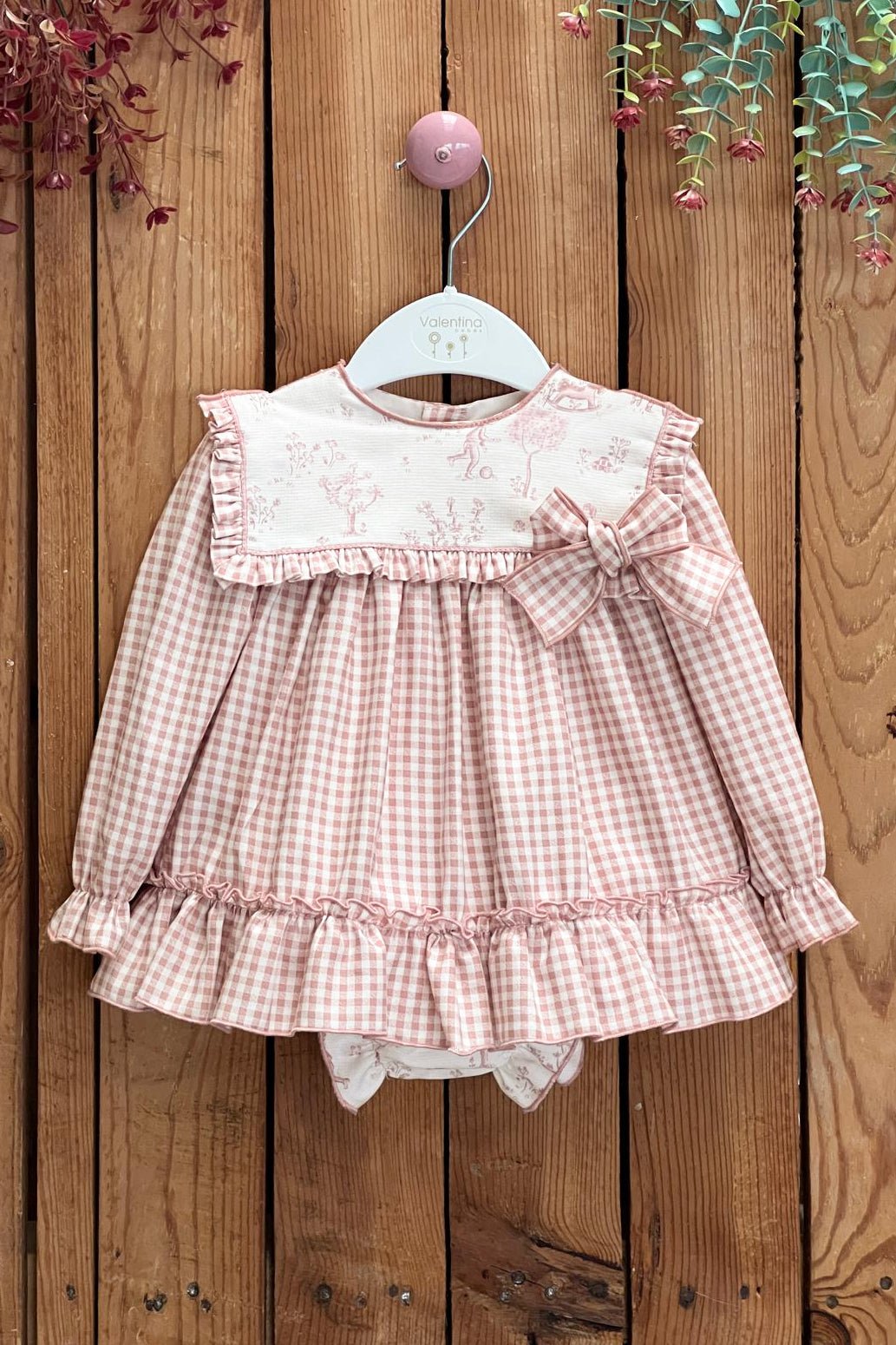 Valentina Bebés "Eliana" Pale Pink Gingham Toile Dress & Bloomers - Millie and John