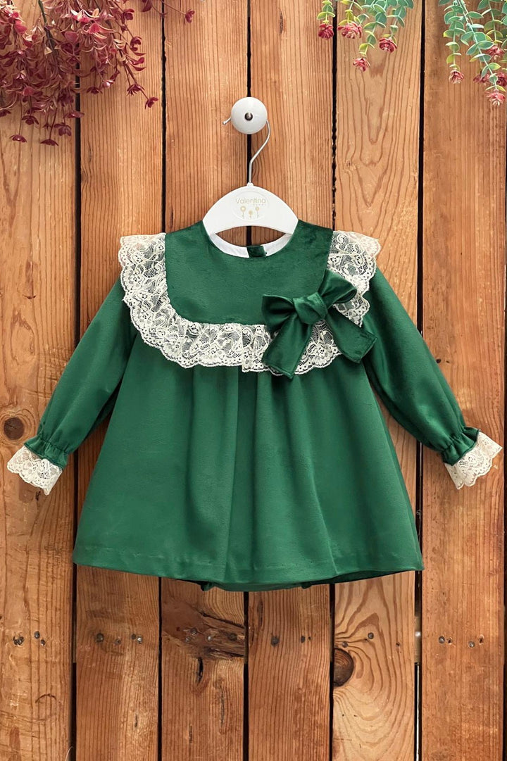 Valentina Bebés "Esmerelda" Emerald Green Velvet Lace Dress - Millie and John