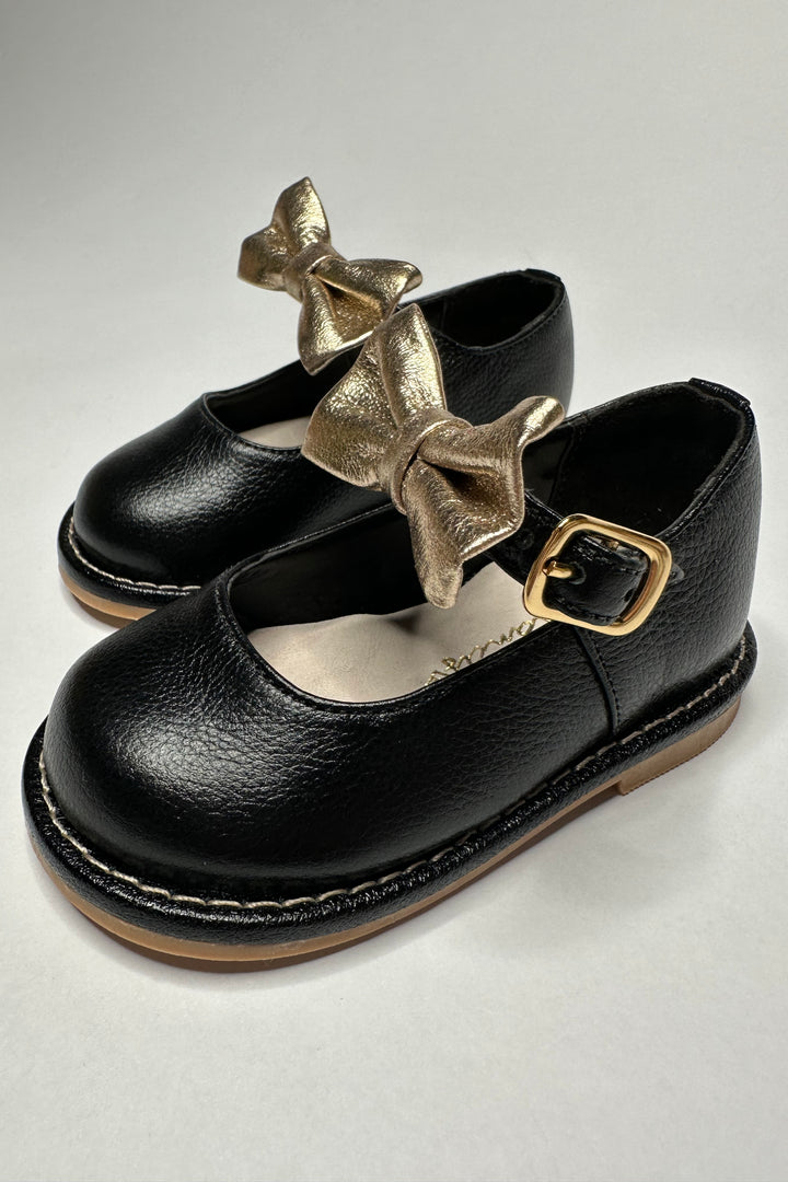 Ananás Petit "Beth" Black Leather Bow Shoes | Millie and John