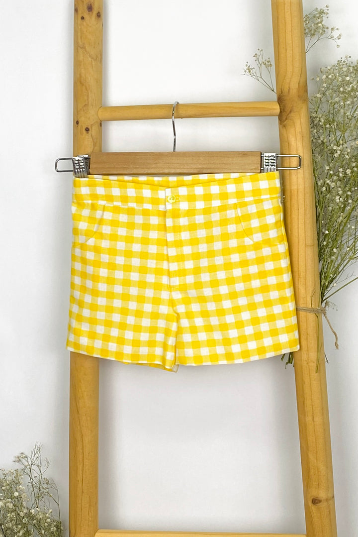Mon Petit Bonbon "Cyrus" Yellow Rubber Duck Shirt & Shorts | Millie and John