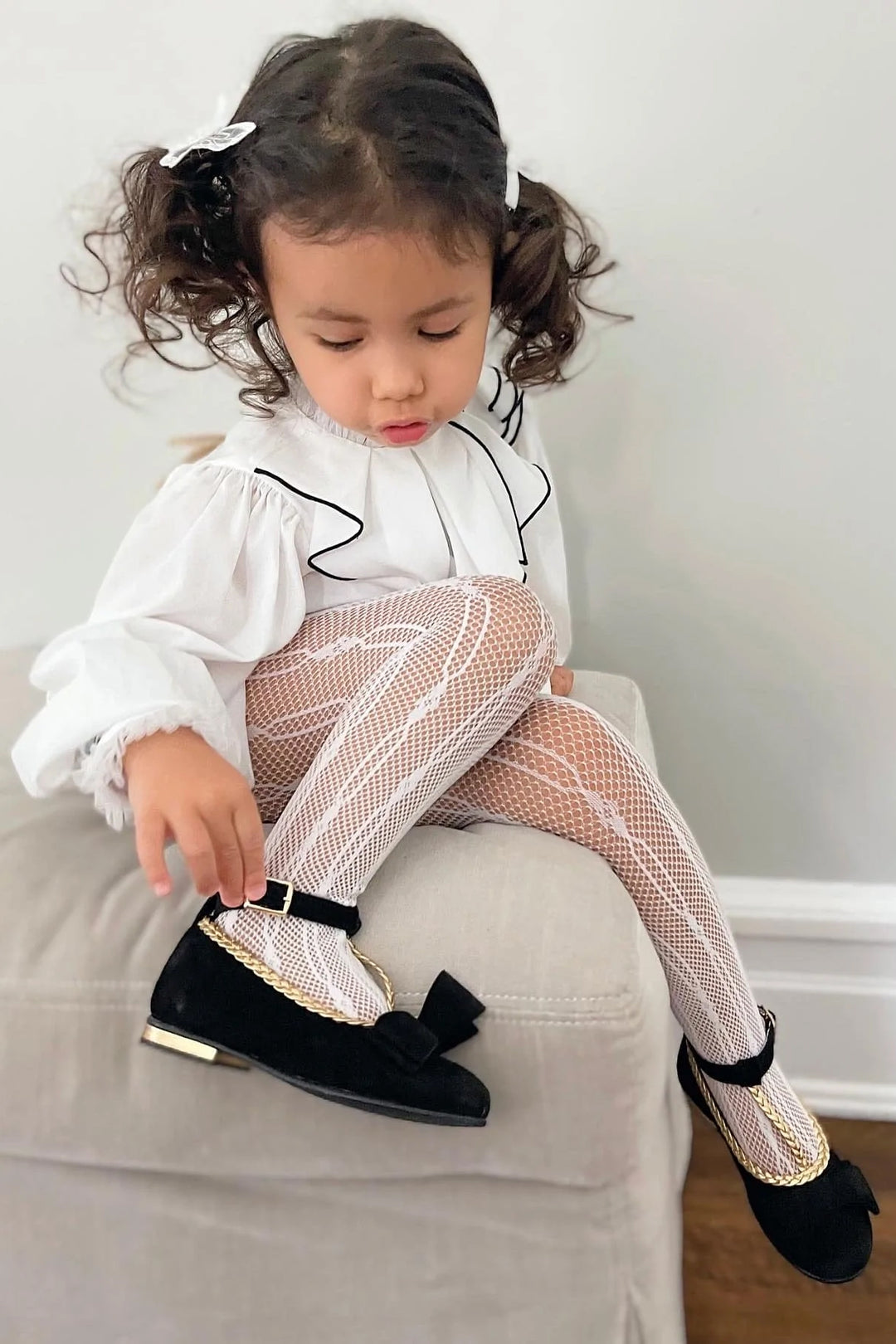 Petite Maison "Lara" Lace Tights | Millie and John