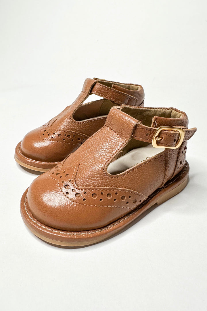 Ananás Petit "Woody" Camel Leather Shoes | Millie and John