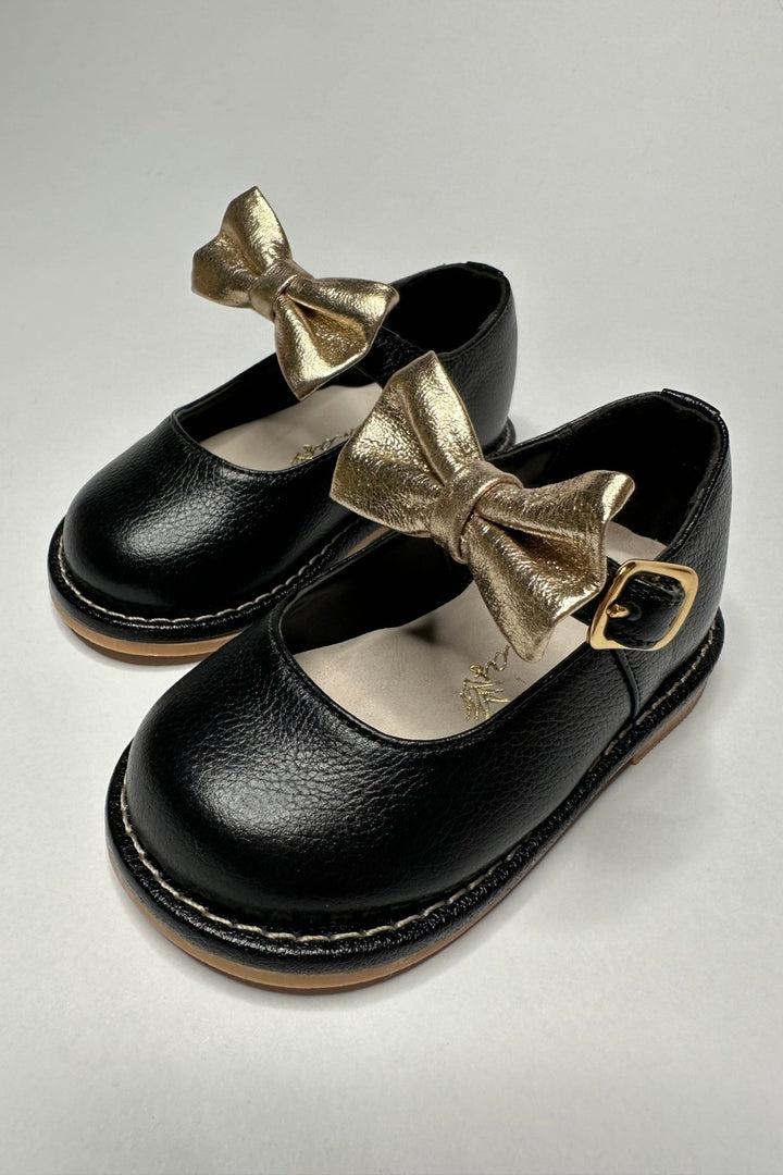 Ananás Petit "Beth" Black Leather Bow Shoes - Millie and John