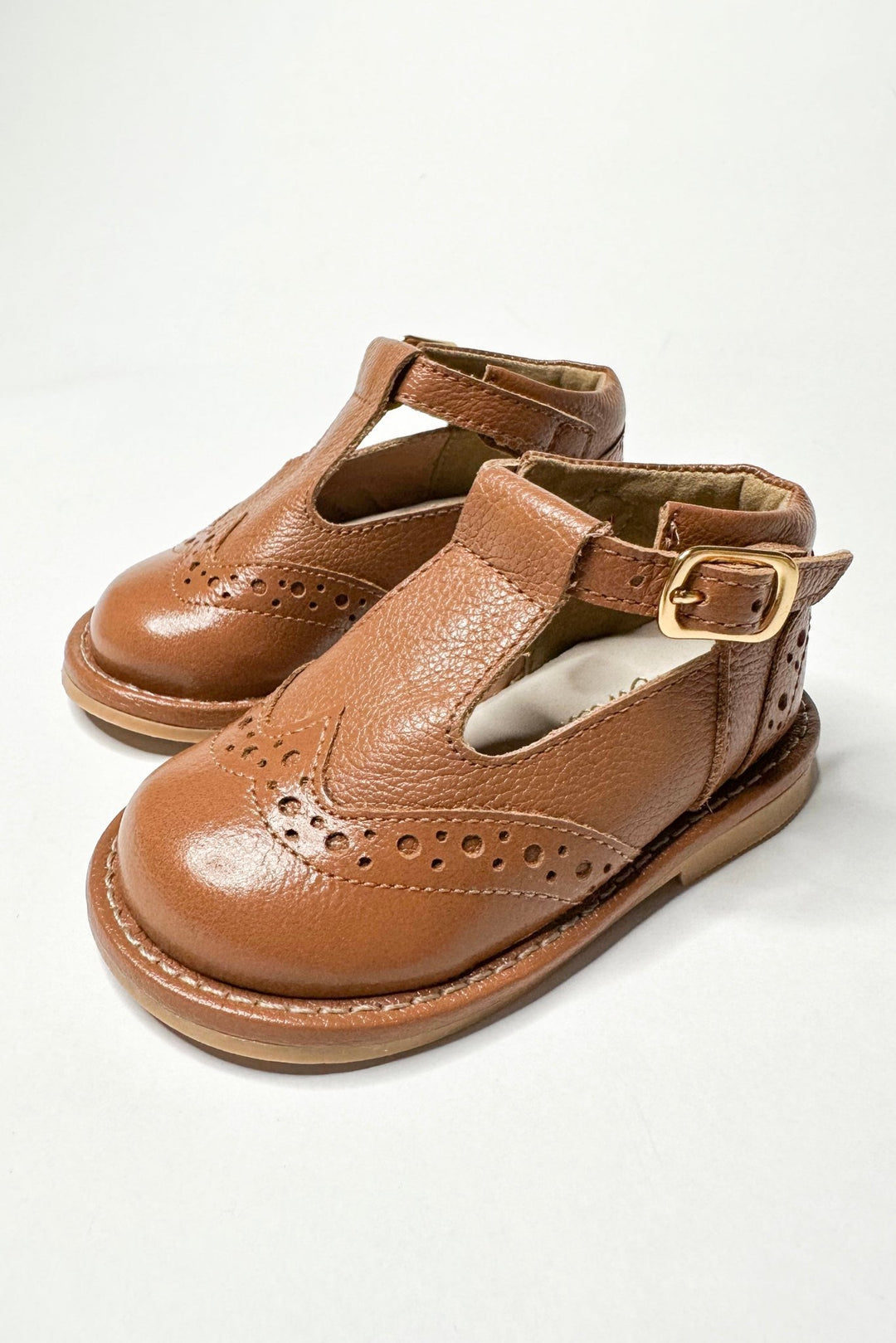Ananás Petit "Woody" Camel Leather Shoes - Millie and John