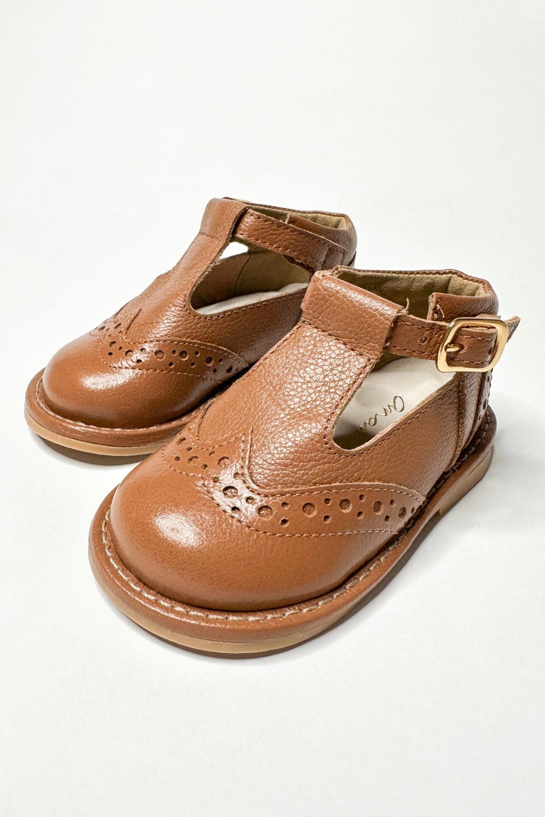 Ananás Petit "Woody" Camel Leather Shoes - Millie and John