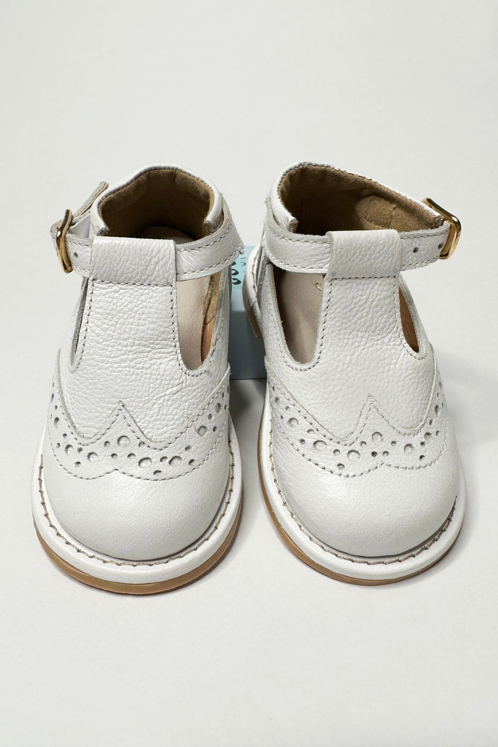 Ananás Petit "Woody" White Leather Shoes - Millie and John