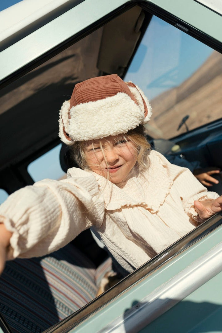 Búho Corduroy Sherpa Lined Trapper Hat - Millie and John