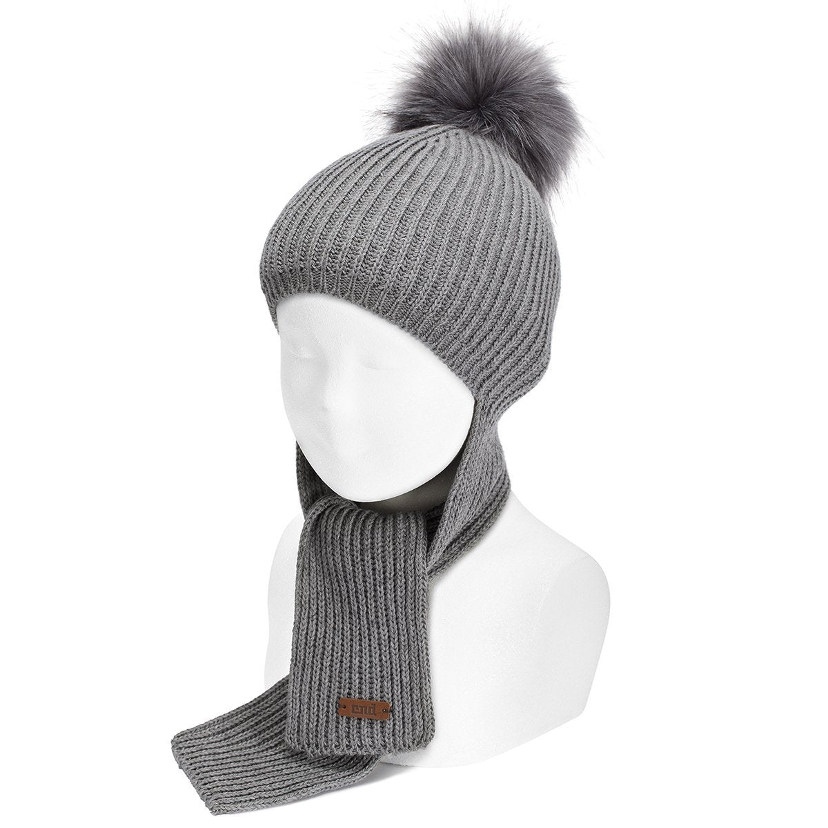 Cóndor | Light Grey Faux Fur Pom Pom Hat-Scarf – Millie and John