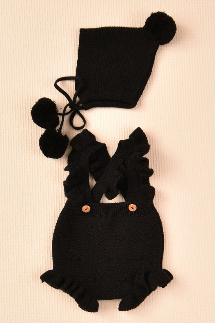 José Varón Triple Pom Pom Knitted Bonnet - Millie and John