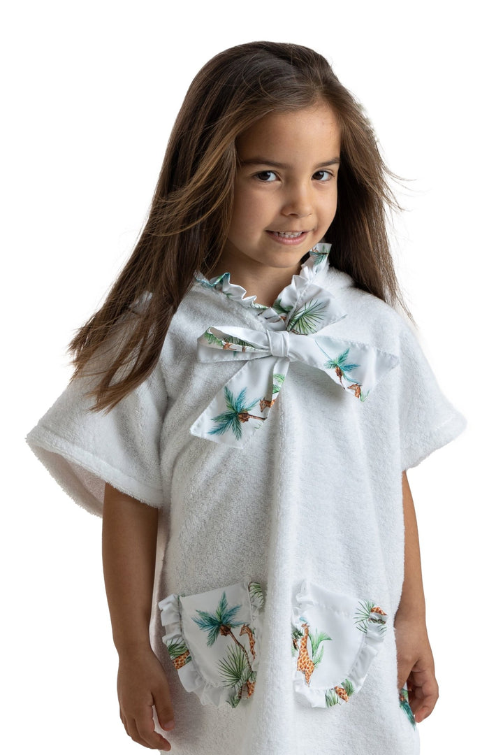 Meia Pata GIRAFFES Beach Poncho - Millie and John