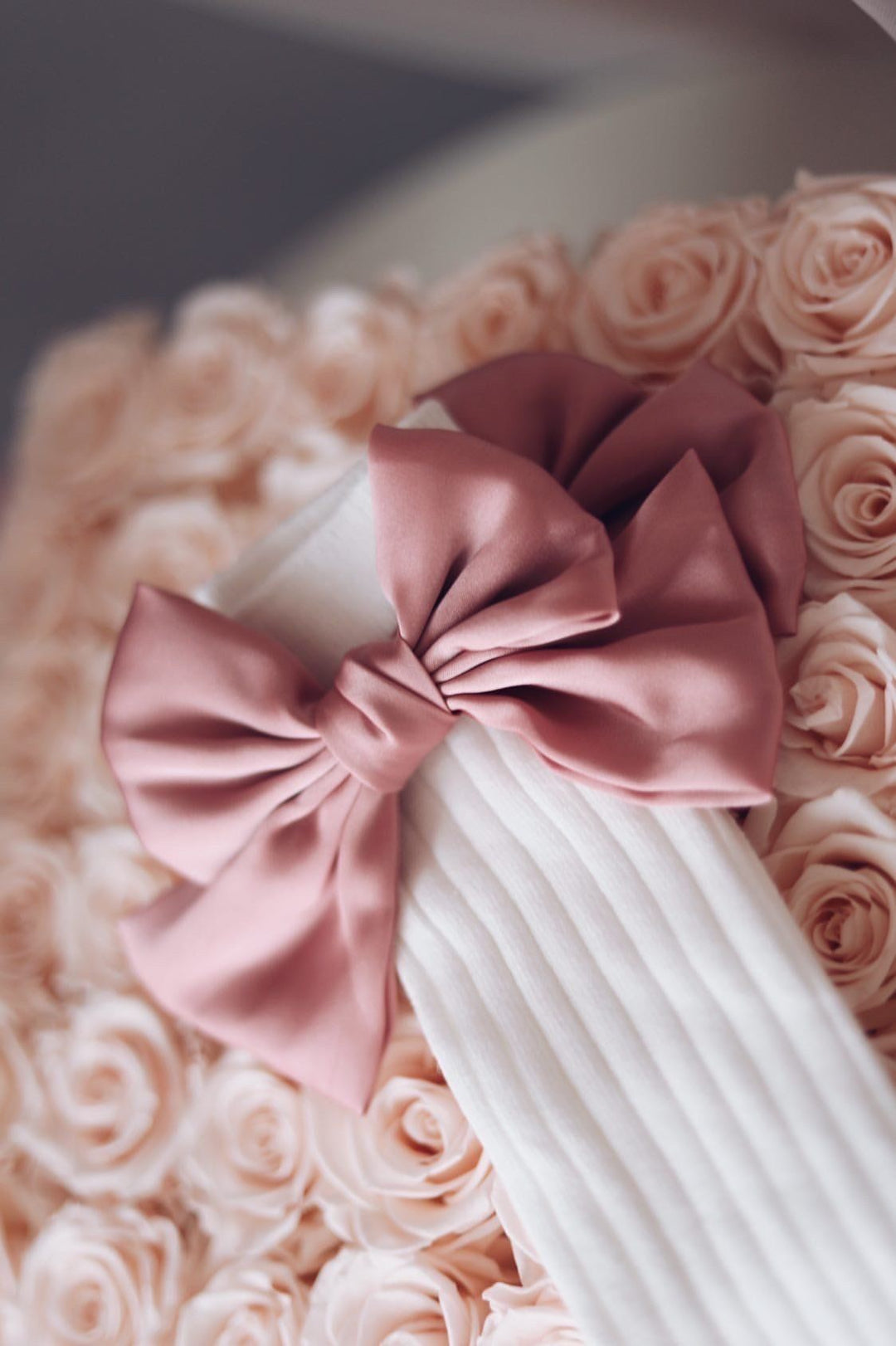 Petite Maison "Abigail" Satin Bow Socks - Millie and John