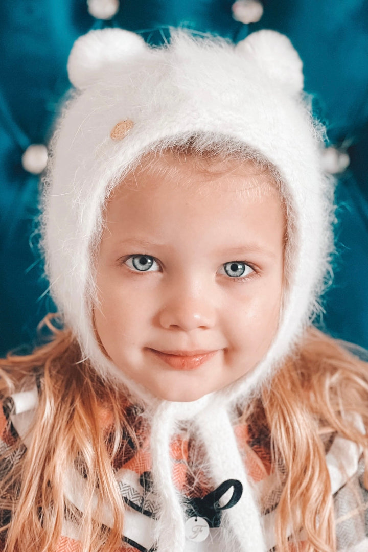 Petite Maison White Cashmere Teddy Hat - Millie and John