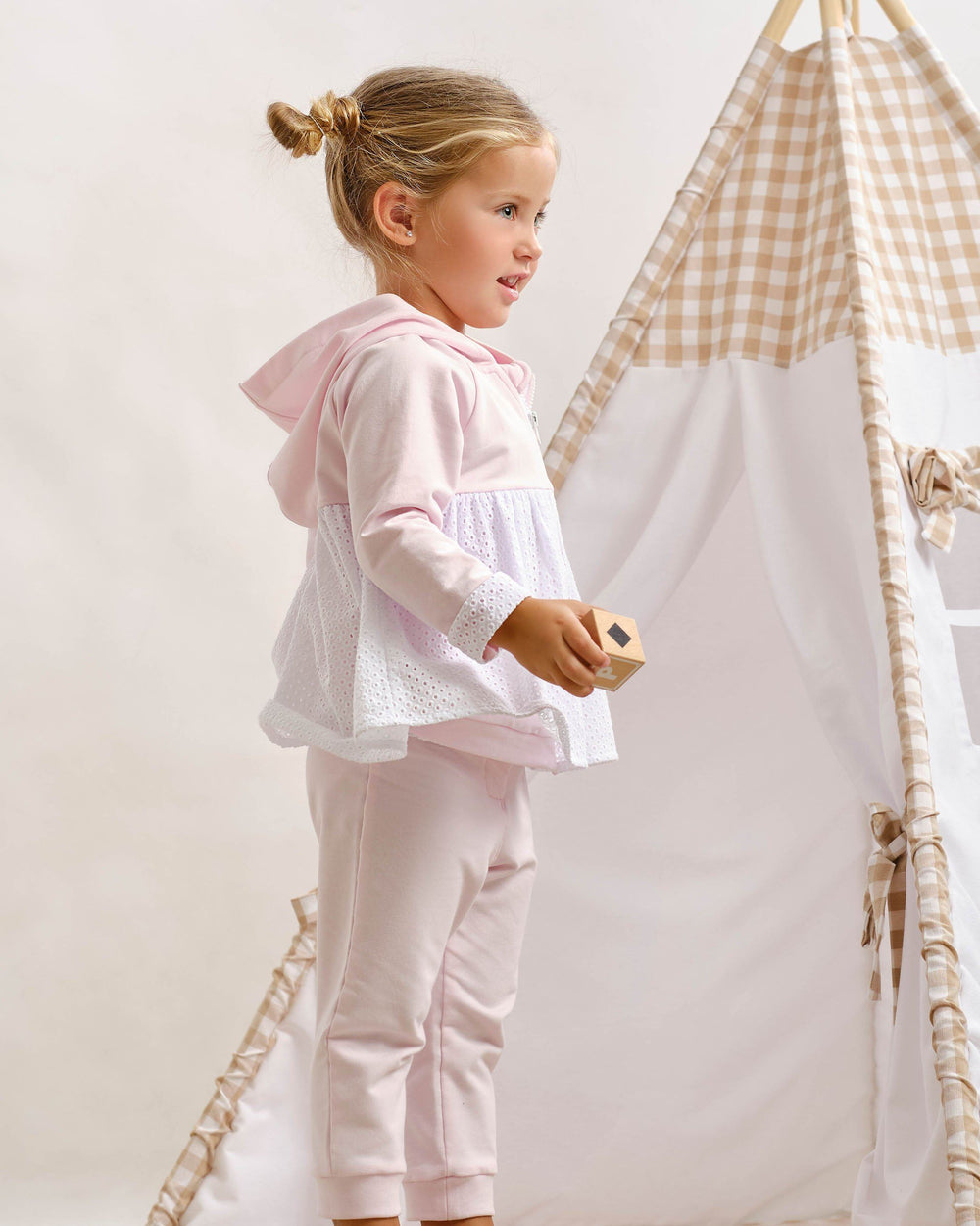Tutto Piccolo "Porter" Pink Broderie Anglaise Tracksuit | Millie and John